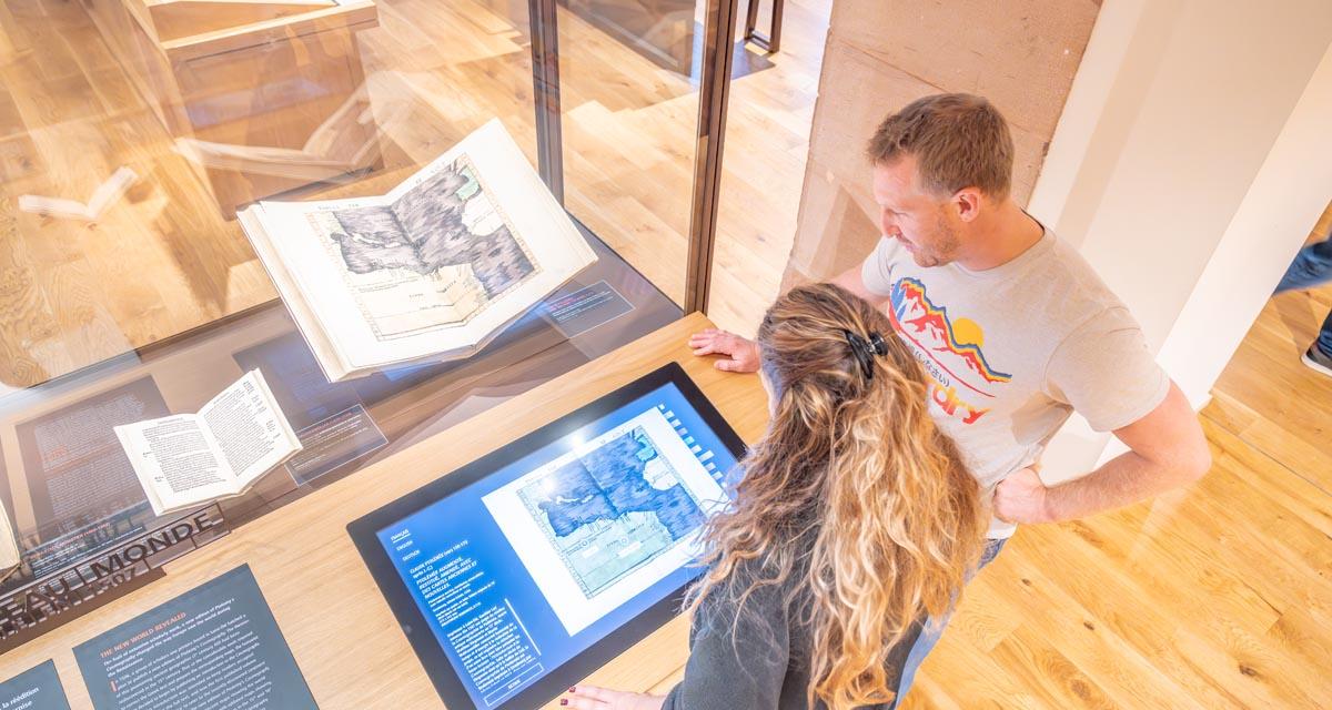 L'incontournable : Introduction à la cosmographie L'incontournable : Introduction à la cosmographie