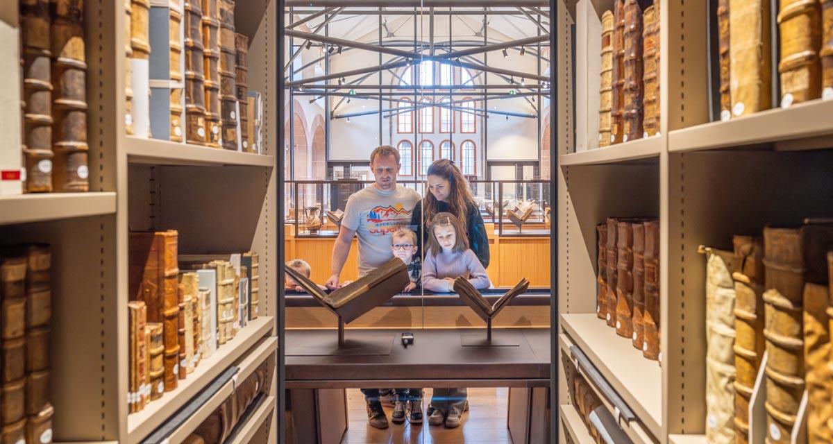 Le Trésor de la Bibliothèque Humaniste Le Trésor de la Bibliothèque Humaniste